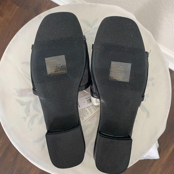 Gap NWT Black Mesh Sandal Loafer Slip On Flat Shoes US 7 - Picture 4 of 5